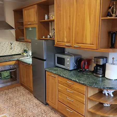 Ainas Flat Apartamento Saldus Exterior foto